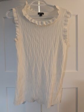 Ann Taylor Ruffle And Smocked White tank top Viscose & Polyester Size L